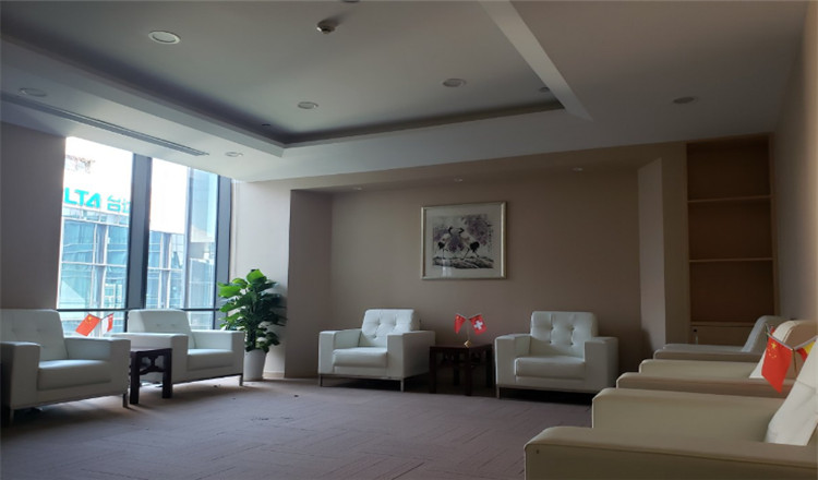  旭兆空间（远东国际广场）高区精装带家具